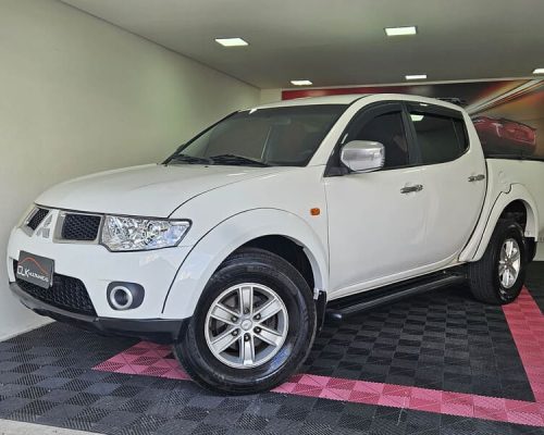 1-MITSUBISHI-TRITON-3.2-TD-AUTOMÁTICO-BRANCO-2013-CLK-MULTIMARCAS-LOJA-DE-CARROS-VILA-NOVA-CACHOEIRINHA