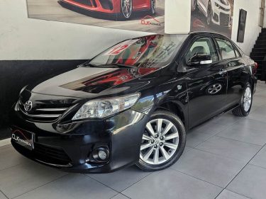 1-TOYOTA-COROLLA-2.0-ALTIS-FLEX-16V-AUTOMÁTICO-BLINDADO-PRETO-2012-CLK-MULTIMARCAS-LOJA-DE-CARROS-VILA-NOVA-CACHOEIRINHA