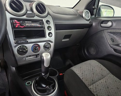 10-FORD-FIESTA-1.6-FLEX-BRANCO-2014-CLK-MULTIMARCAS-LOJA-DE-CARROS-VILA-NOVA-CACHOEIRINHA