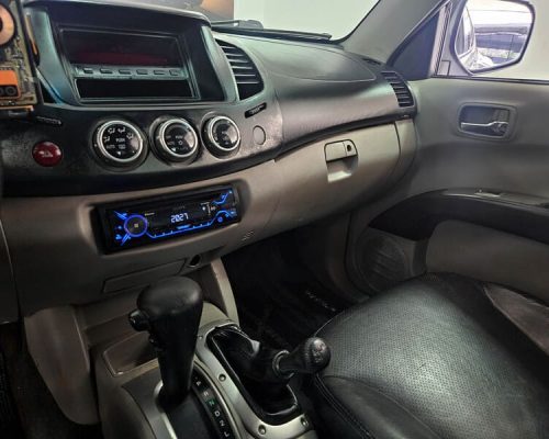 10-MITSUBISHI-TRITON-3.2-TD-AUTOMÁTICO-PRATA-2010-CLK-MULTIMARCAS-LOJA-DE-CARROS-VILA-NOVA-CACHOEIRINHA