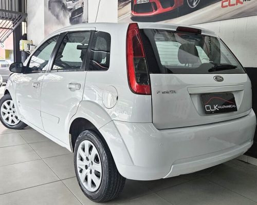 3-FORD-FIESTA-1.6-FLEX-BRANCO-2014-CLK-MULTIMARCAS-LOJA-DE-CARROS-VILA-NOVA-CACHOEIRINHA