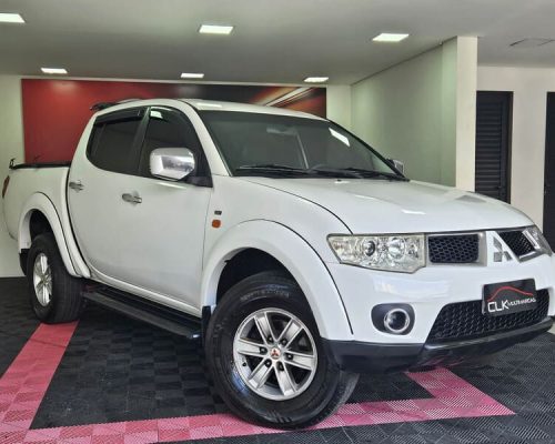 3-MITSUBISHI-TRITON-3.2-TD-AUTOMÁTICO-BRANCO-2013-CLK-MULTIMARCAS-LOJA-DE-CARROS-VILA-NOVA-CACHOEIRINHA