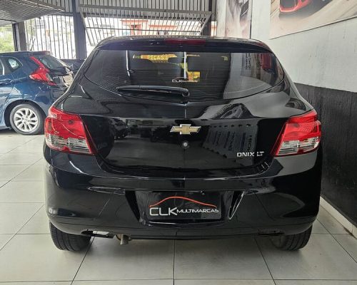 4-CHEVROLET-ONIX-1.0-LT-FLEX-MANUAL-PRETO-2016-CLK-MULTIMARCAS-LOJA-DE-CARROS-VILA-NOVA-CACHOEIRINHA