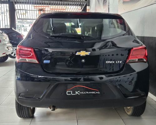 4-CHEVROLET-ONIX-1.4-LTZ-8V-FLEX-AUTOMÁTICO-PRETO-2017-CLK-MULTIMARCAS-LOJA-DE-CARROS-VILA-NOVA-CACHOEIRINHA