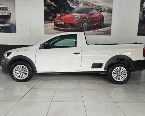 4-VOLKSWAGEN-SAVEIRO-1.6-ROBUST-MANUAL-BRANCO-2023-CLK-MULTIMARCAS-LOJA-DE-CARROS-VILA-NOVA-CACHOEIRINHA