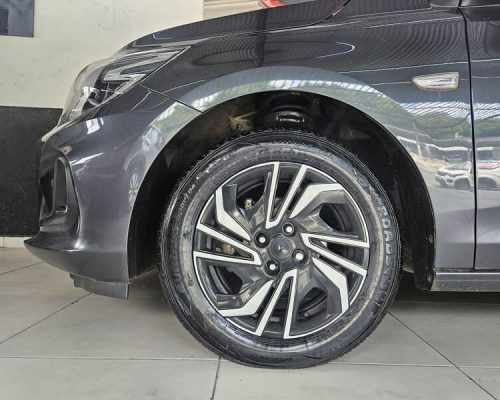 6-CHEVROLET-ONIX-1.0-LT-FLEX-MANUAL-CINZA-2025-CLK-MULTIMARCAS-LOJA-DE-CARROS-VILA-NOVA-CACHOEIRINHA