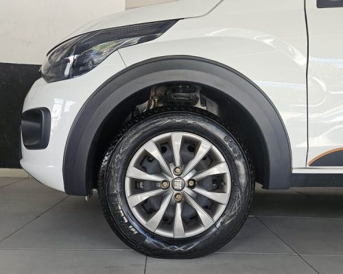 6-FIAT-MOBI-1.0-TREKKING-FLEX-MANUAL-BRANCO-2024-CLK-MULTIMARCAS-LOJA-DE-CARROS-VILA-NOVA-CACHOEIRINHA