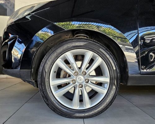 6-HYUNDAI-IX35-2.0-GLS-16V-2WD-FLEX-AUTOMATICO-PRETO-2012-CLK-MULTIMARCAS-LOJA-DE-CARROS-VILA-NOVA-CACHOEIRINHA