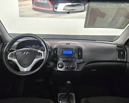 7-HYUNDAI-I30-2.0-AUTOMÁTICO-PRATA-2011-CLK-MULTIMARCAS-LOJA-DE-CARROS-VILA-NOVA-CACHOEIRINHA