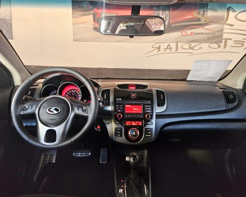7-KIA-CERATO-2.0-KOUP-16V-AUTOMÁTICO-PRATA-2012-CLK-MULTIMARCAS-LOJA-DE-CARROS-VILA-NOVA-CACHOEIRINHA