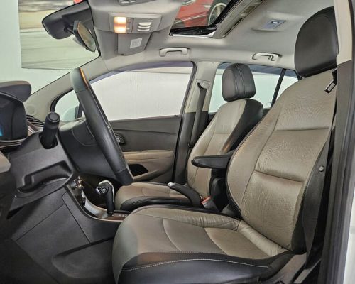 8-CHEVROLET-TRACKER-1.8-LTZ-16V-FLEX-4X2-AUTOMATICO-BRANCO-2014-CLK-MULTIMARCAS-LOJA-DE-CARROS-VILA-NOVA-CACHOEIRINHA