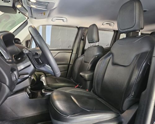 8-JEEP-RENEGADE-LONGITUTE-FLEX-AUTOMÁTICO-PRETO-2023-CLK-MULTIMARCAS-LOJA-DE-CARROS-VILA-NOVA-CACHOEIRINHA