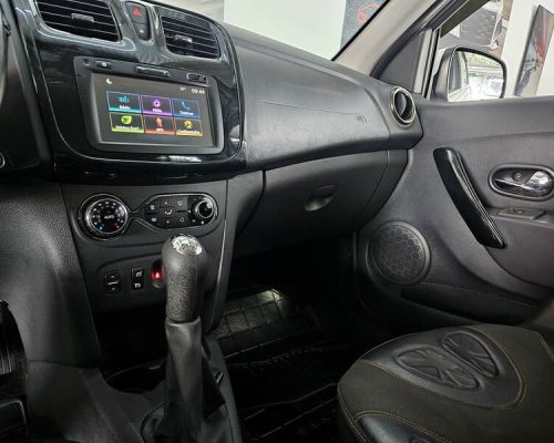 9-RENAULT-SANDERO-1.6-STEPWAY-MANUAL-BRANCO-2018-CLK-MULTIMARCAS-LOJA-DE-CARROS-VILA-NOVA-CACHOEIRINHA